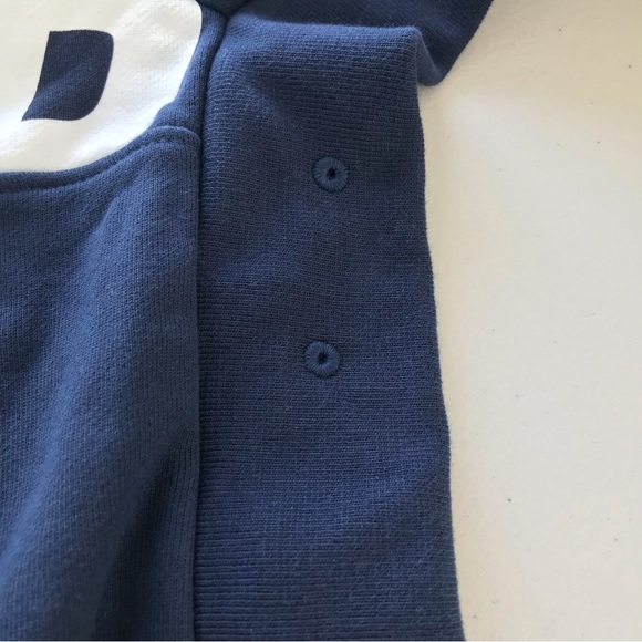 Nike SB // NWOT Classic Crewneck - Picture 5 of 8